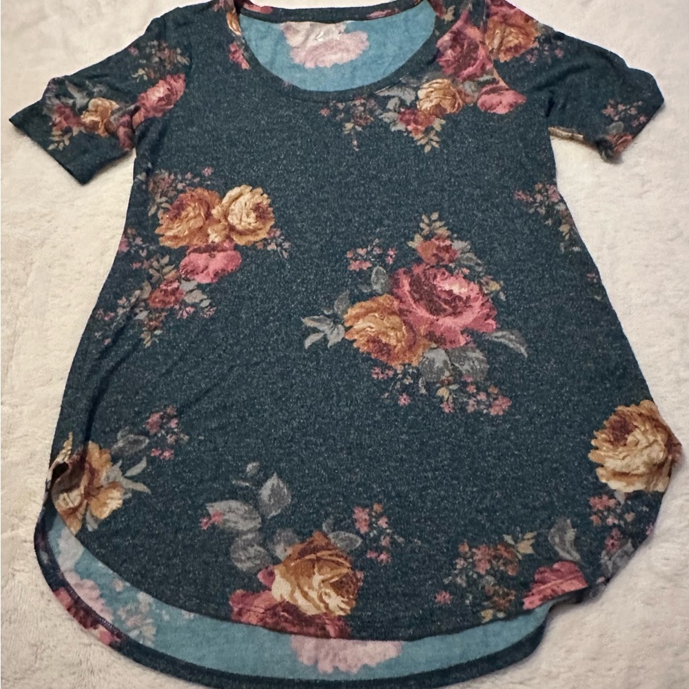 Maurice’s size medium